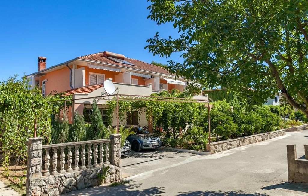 Apartments And Rooms Dobrila Jelsa  Kültér fotó